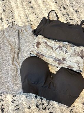 Athleta Lot Size Small Bras Tank Seamless Quarter Zip Top